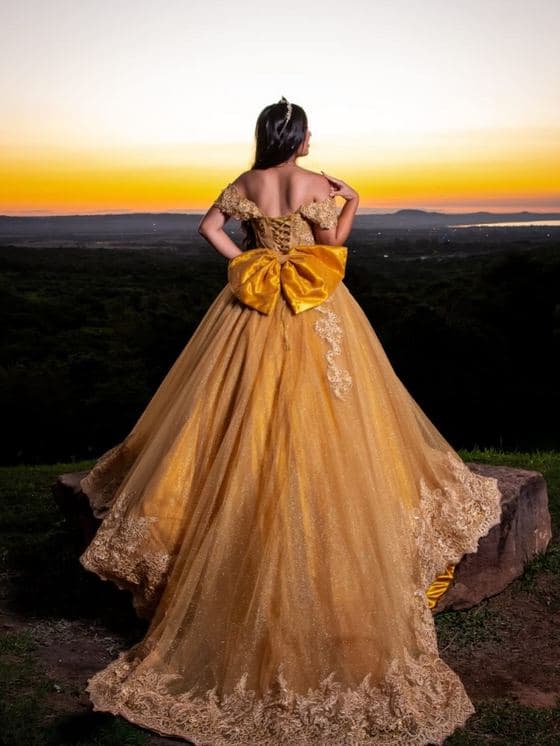 Vestido dorado