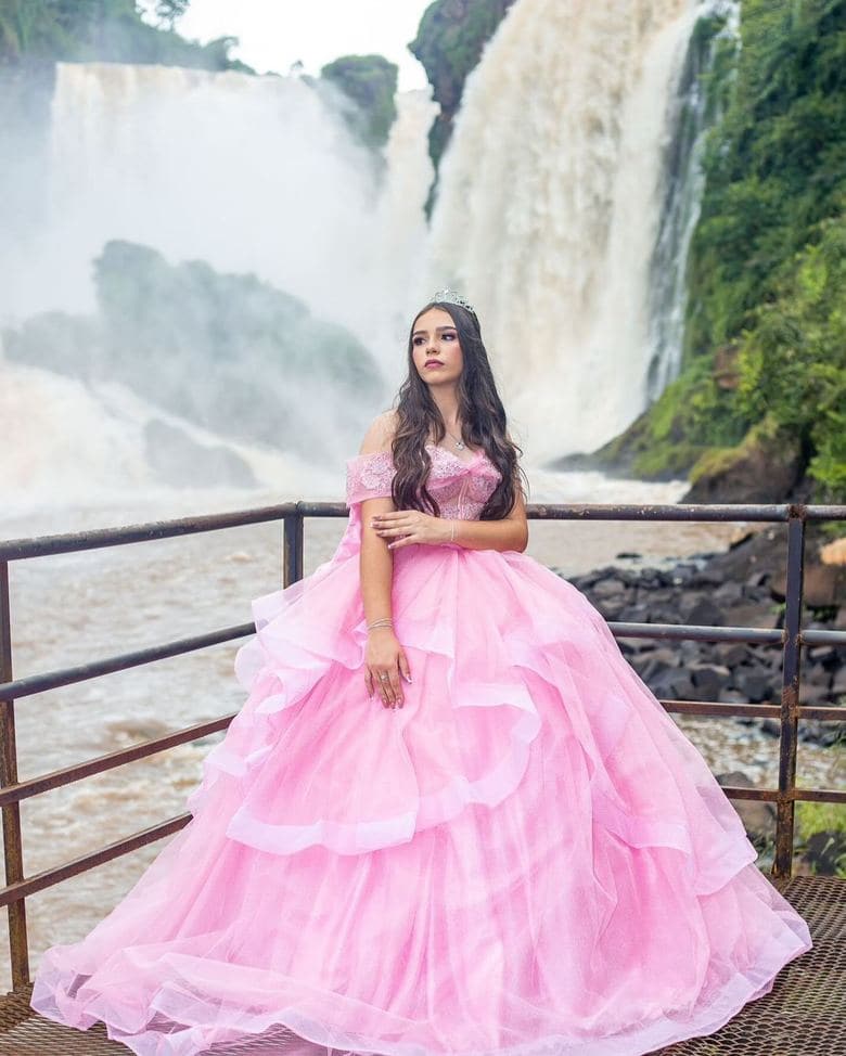 Vestido rosa terminado
